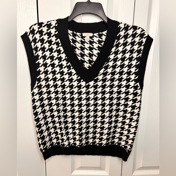 Talbots Womens Sweater Vest MP Black White Houndstooth V Neck Knit Pullover - Picture 3 of 6